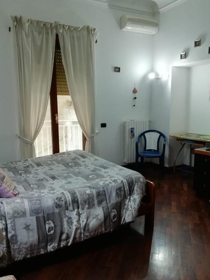 La Casa Di Tania A Napoli Apartment Bagian luar foto