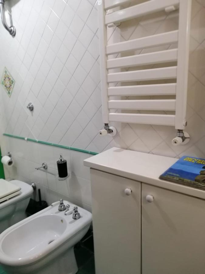 La Casa Di Tania A Napoli Apartment Bagian luar foto
